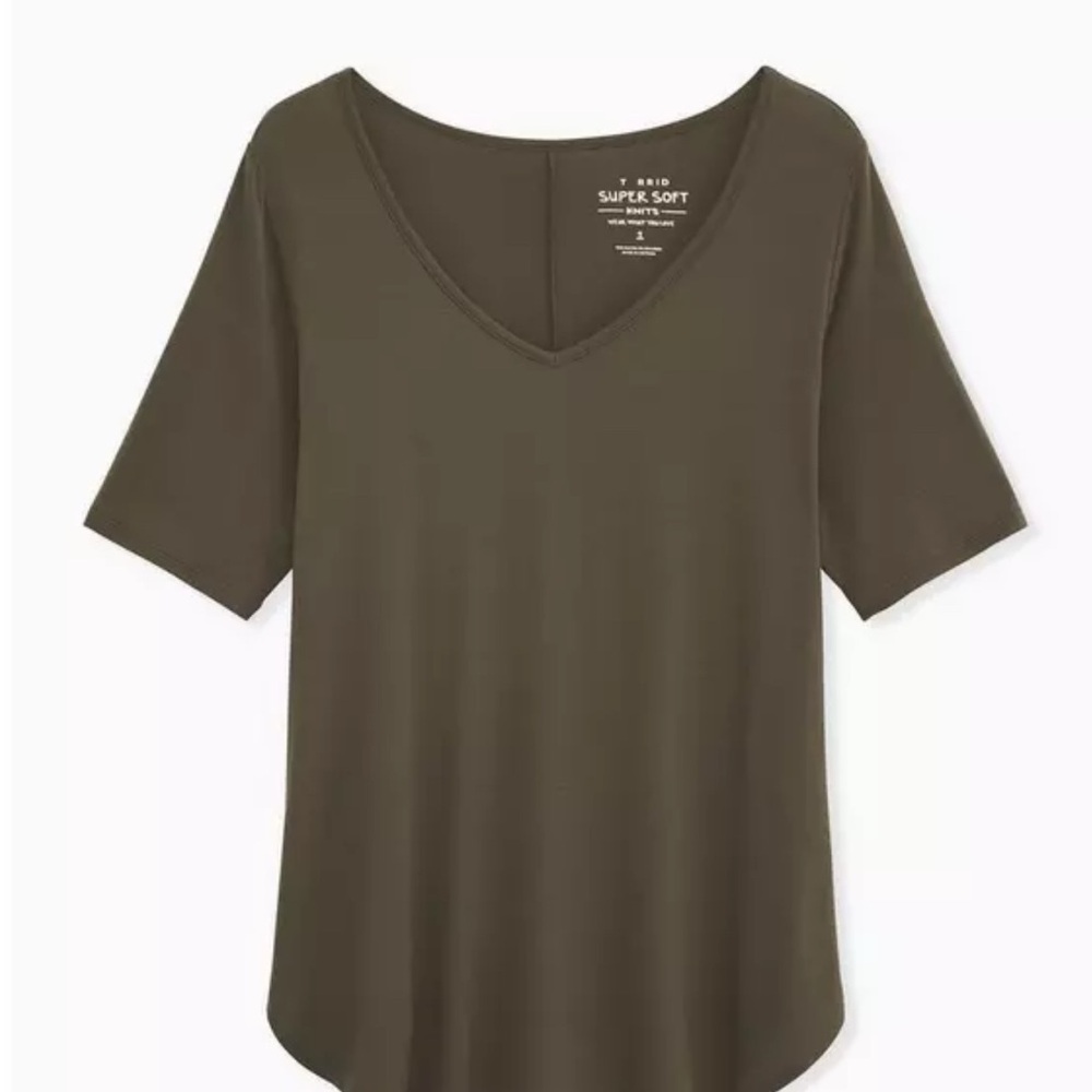 NWOT Torrid Super Soft Women's V-Neck Olive Top